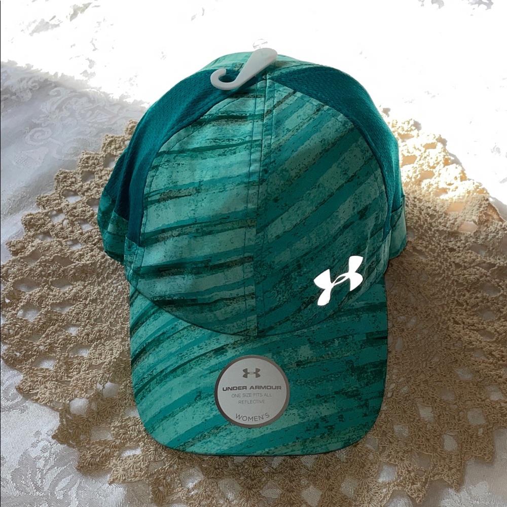 NWT Under Armour Green Striped Cap